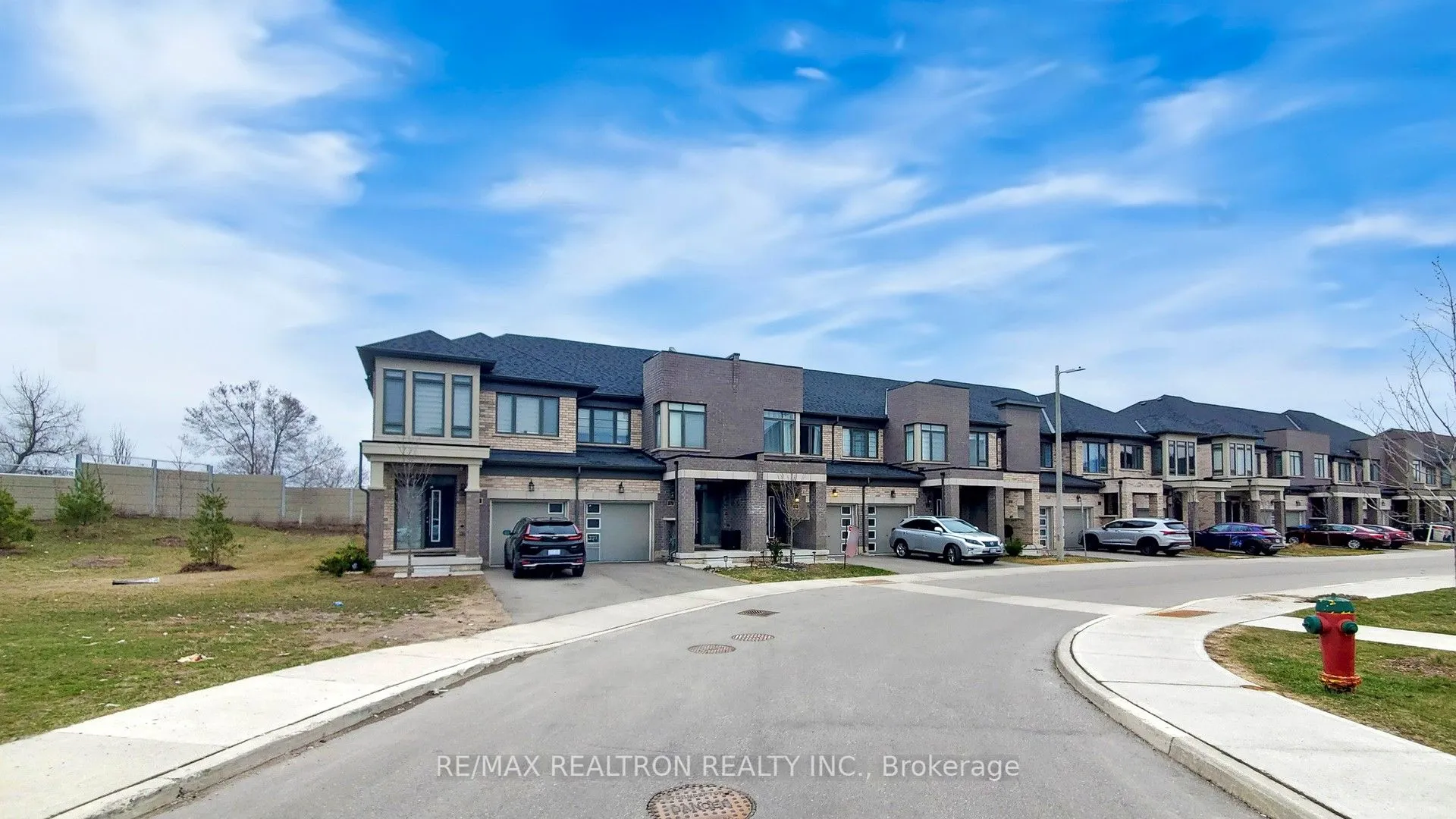166 Deerpath Drive, Guelph, ON N1K 0E2