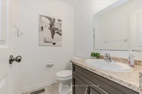 86 Davis Street, Guelph, ON N1E 0G2