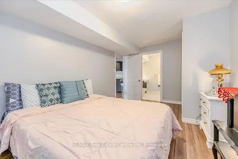 86 Davis Street, Guelph, ON N1E 0G2