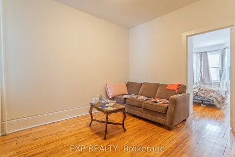 52 St Andrew Street, Lower Town - Sandy Hill, ON K1N 5E9