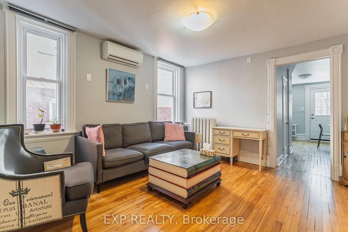 52 St Andrew Street, ON K1N 5E9