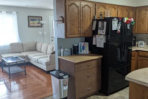 8451 Adams Court, Lambton Shores, ON N0M 1T0
