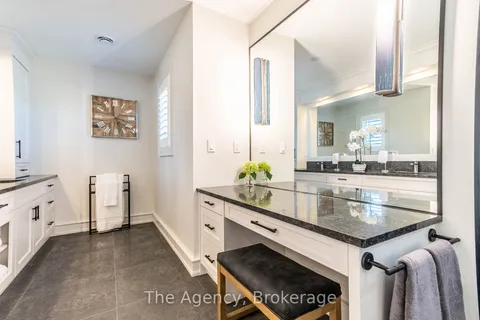 119 Willowbrook Drive, Welland, ON L3C 0G2