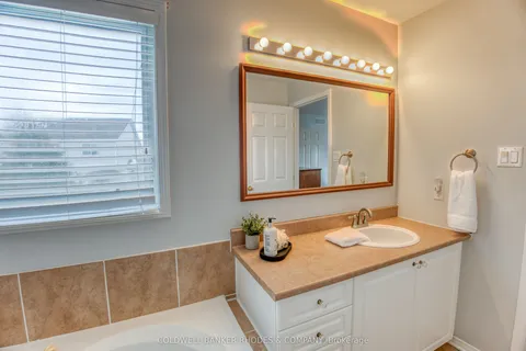 139 Abaca Way, Stittsville - Munster - Richmond, ON K2S 2C2
