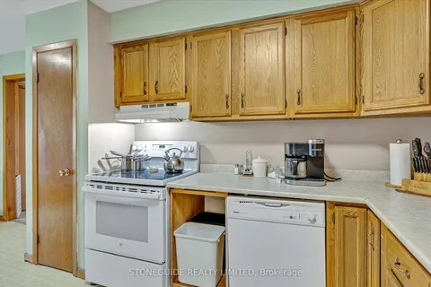 2180 Easthill Drive, ON K9L 1X3