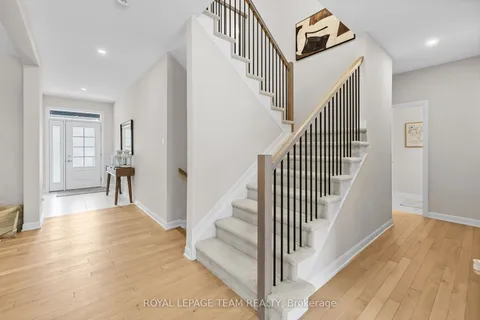 181 Lynn Coulter Street, Barrhaven, ON K2J 7C2