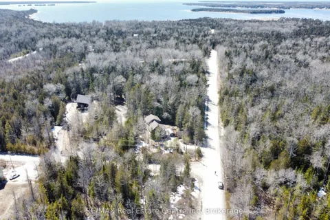 35 Hardwick Cove Road, ON N0H 1W0