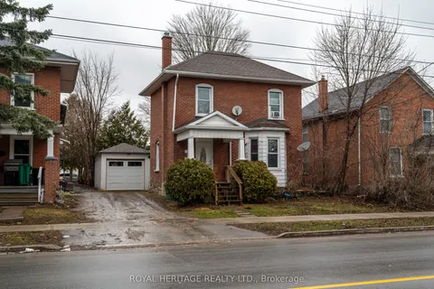 364 Parkhill Road, Peterborough North, ON K9H 3J1