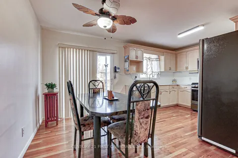 26 Stoneycreek Place, ON N5X 3X4