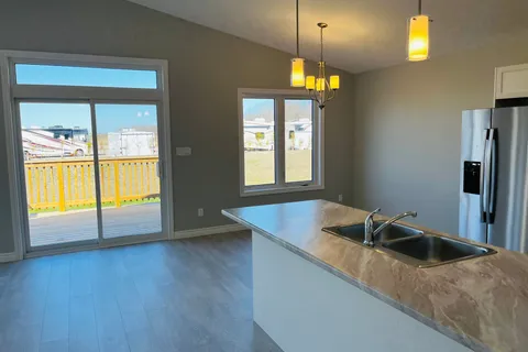11 Bluffs View Boulevard, Ashfield-Colborne-Wawanosh, ON N7A 0C1