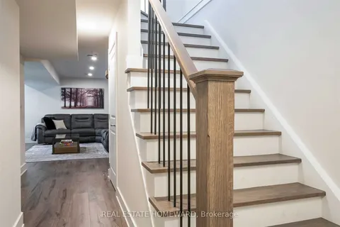 222 Yellow Birch Crescent, Blue Mountains, ON L9Y 0R4