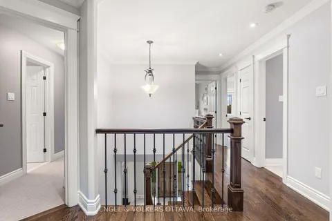 6808 Suncrest Drive, Greely - Metcalfe - Osgoode - Vernon and Area, ON K4P 0B2