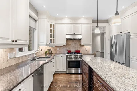 6808 Suncrest Drive, Greely - Metcalfe - Osgoode - Vernon and Area, ON K4P 0B2