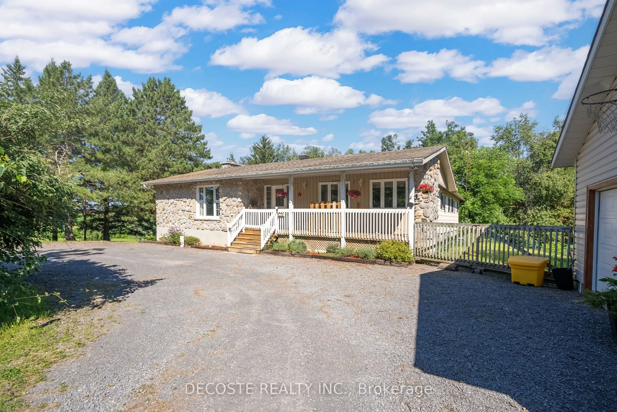 21275 MCCORMICK Road, North Glengarry, ON K0C 1A0