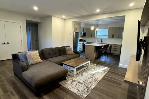 583 River Road, Pembroke, ON K8A 1A3