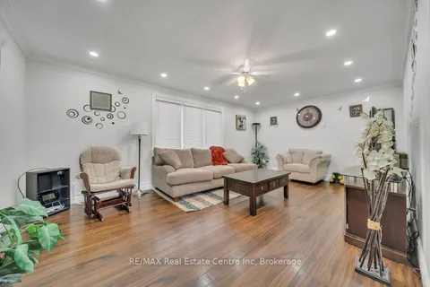26 Brock Road, Puslinch, ON N0B 2J0