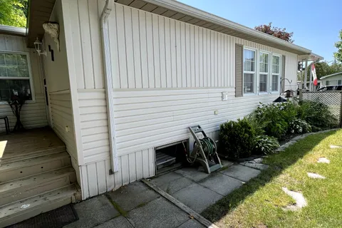 47 Sauble Falls Parkway, South Bruce Peninsula, ON N0H 2G0
