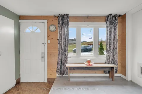 2374 St Anns Road, West Lincoln, ON L0R 1Y0