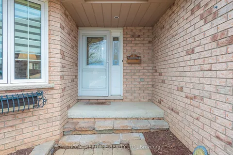 1638 Ravenwood Drive, Peterborough West, ON K9K 2R1