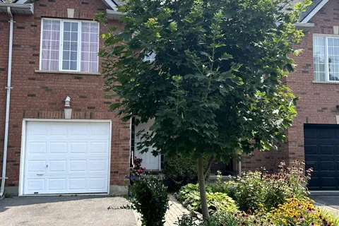 121 Rideau Street, Kingston, ON K7K 7B2