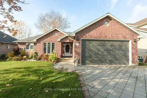 210 Snyders Avenue, Central Elgin, ON N0L 1B0