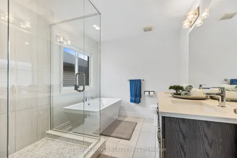2791 Oriole Drive, London, ON N6M 0G9