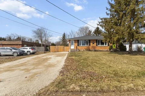246 MCKELLAR Street, Southwest Middlesex, ON N0L 1M0