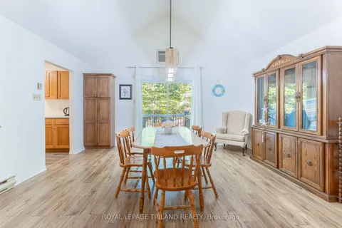 10248 Pinetree Drive, Lambton Shores, ON N0M 1T0