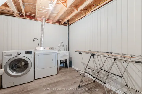 10248 Pinetree Drive, Lambton Shores, ON N0M 1T0