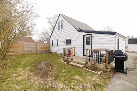 418 Clayton Street, North Perth, ON N4W 2G5