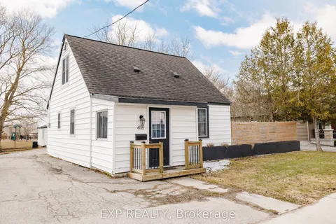418 Clayton Street, North Perth, ON N4W 2G5