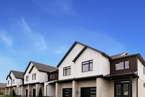 39 Halls Drive, Centre Wellington, ON N0B 1S0