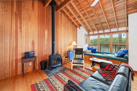 823 Mackie Bay N/A, Addington Highlands, ON K0L 1W0