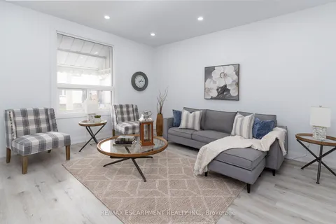 27 Harvey Street, Hamilton, ON L8L 2L9