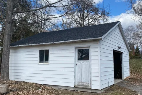 6 Ottawa Street, Stone Mills, ON K0K 3G0