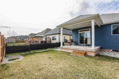 4238 Village Creek Drive, Fort Erie, ON L0S 1S0