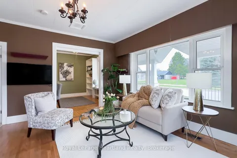 273 Hamilton Street, North Huron, ON N0M 1H0