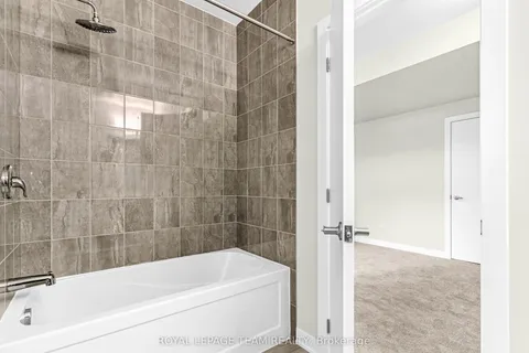 185 BEEBALM Crescent, Barrhaven, ON K2J 7G7