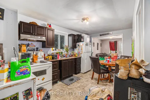 28 Lefebvre Avenue, Cornwall, ON K6H 5G4