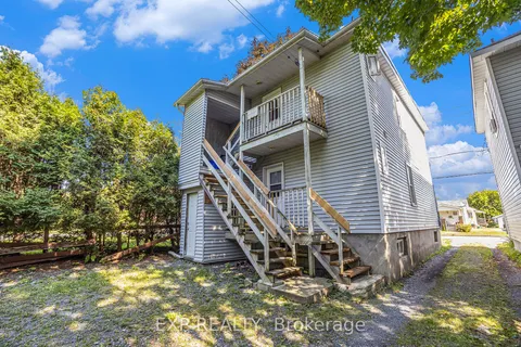 28 Lefebvre Avenue, Cornwall, ON K6H 5G4