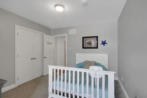 28 Amethyst Crescent, Stittsville - Munster - Richmond, ON K2S 1Z1
