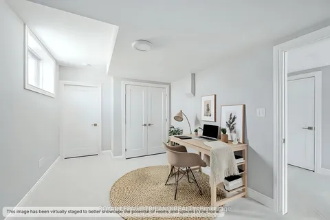 2835 Sheffield Place, London South, ON N6M 0J2