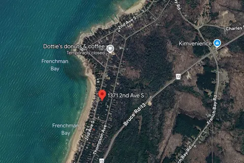 1371 2nd Avenue, ON N0H 2L0