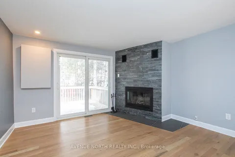 44 LAZY NOL Court, Stittsville - Munster - Richmond, ON K2A 1T5