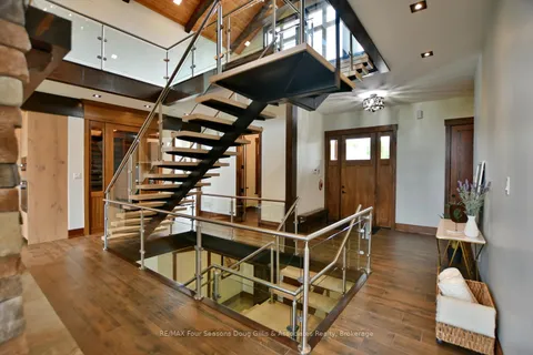 163 West Ridge Drive, Blue Mountains, ON N0H 2P0