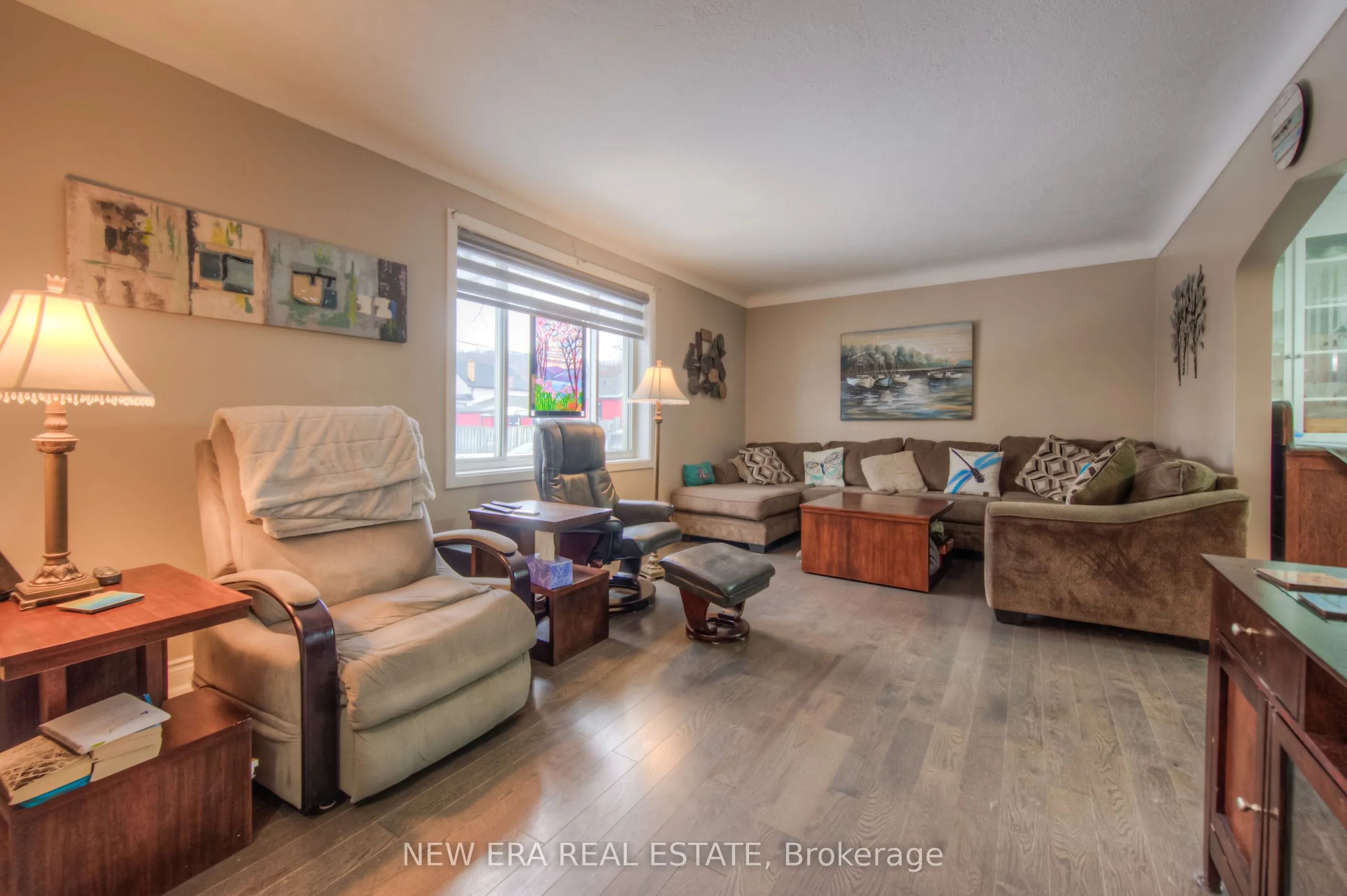 55 Wellington Street, Hamilton, ON L9H 3G3
