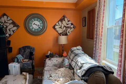 5-7 Boswell Street, Belleville, ON K8P 3K7
