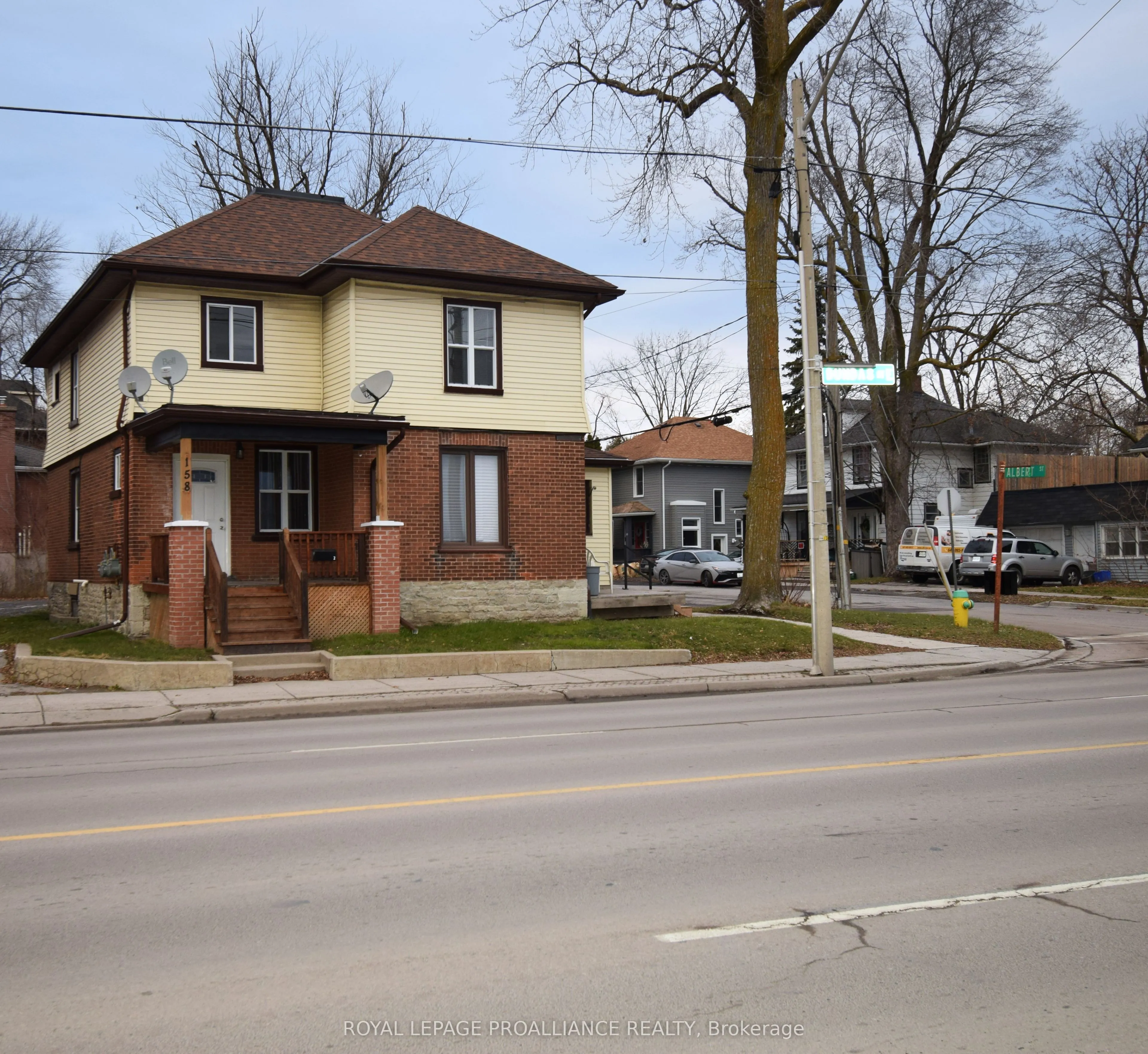 158 Dundas Street, Belleville, ON K8N 1C7