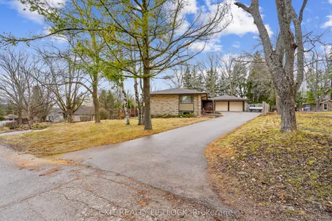 78 Edgewood Road, Peterborough West, ON K9J 6V8