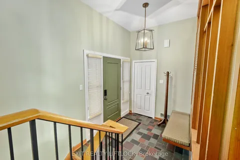 78 Edgewood Road, Peterborough West, ON K9J 6V8
